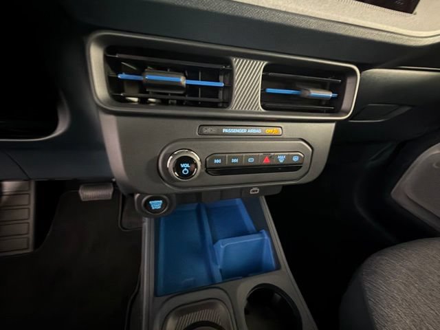 New 2026 Ford Maverick XLT w/ XLT Luxury Package AWD/4WD image 18