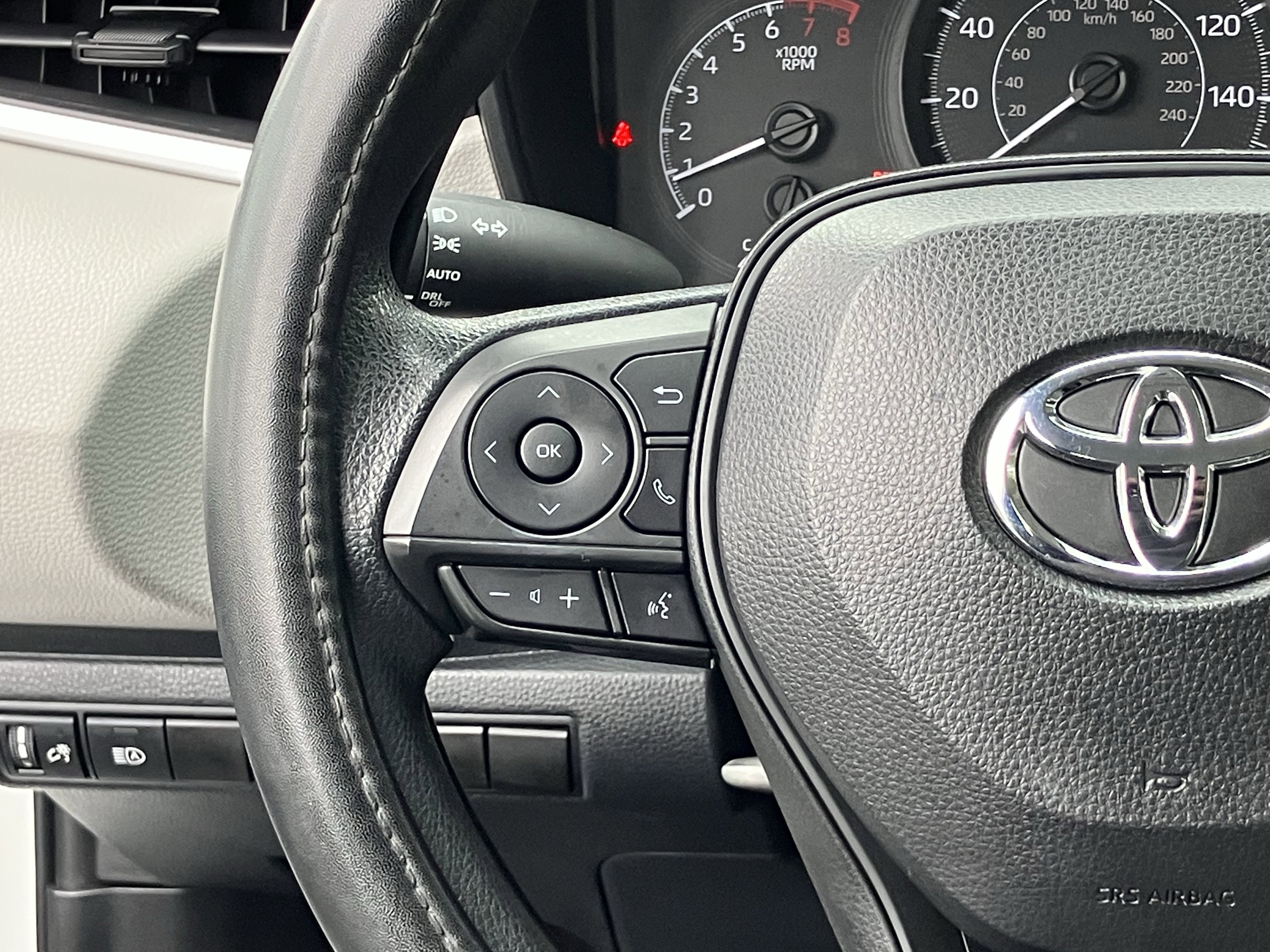 Used 2020 Toyota Corolla L image 21