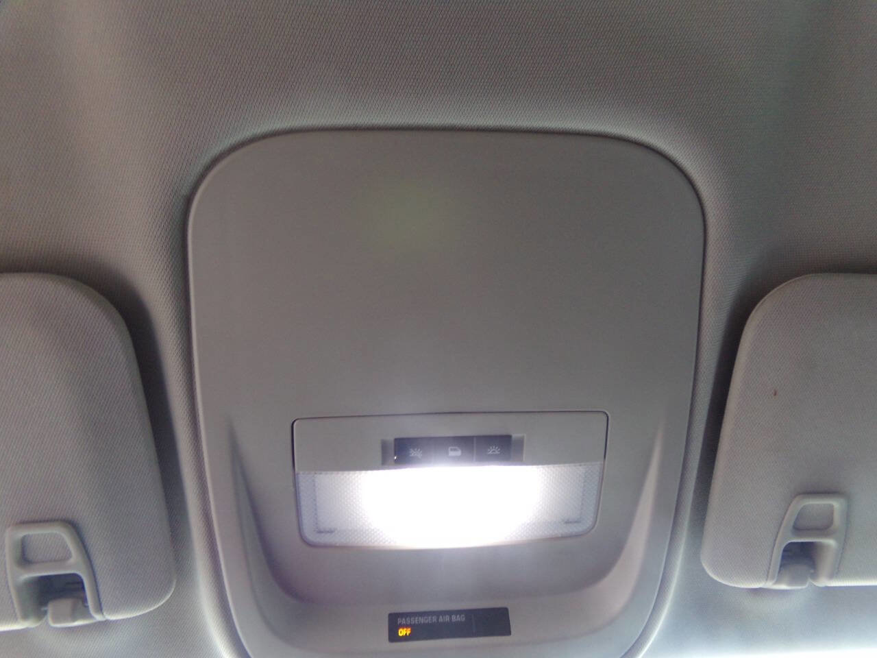 Used 2020 Chevrolet Colorado W/T w/ Custom Special Edition image 35