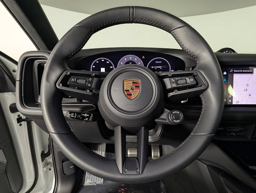 Certified 2025 Porsche Cayenne GTS AWD/4WD image 38