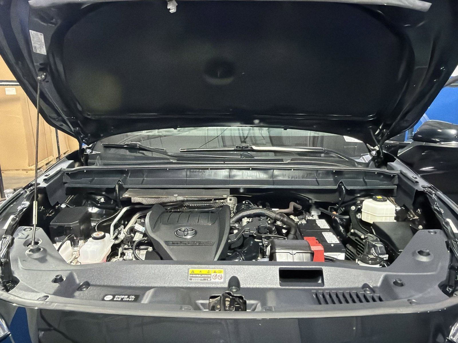 Used 2024 Toyota Highlander XLE AWD/4WD image 32