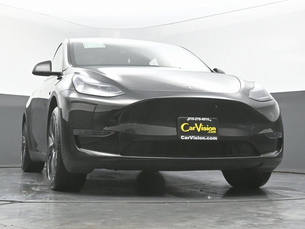 Used 2025 Tesla Model Y Long Range image 51