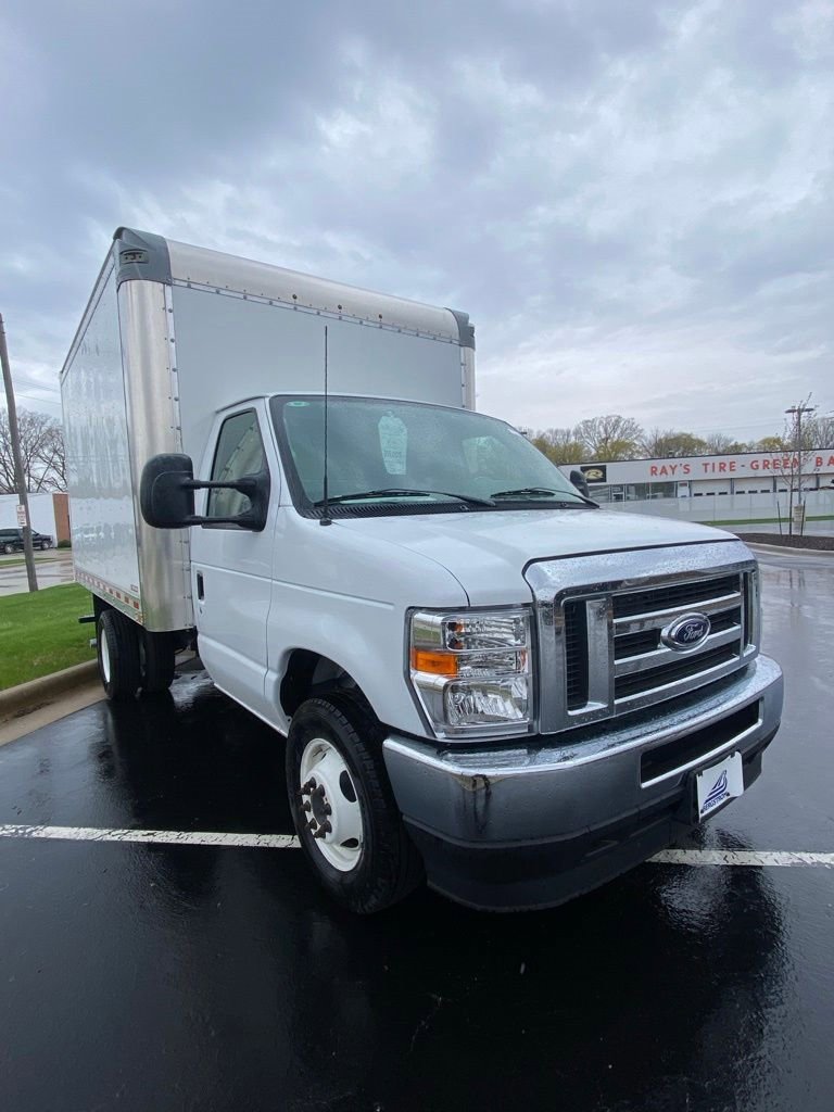 New 2025 Ford E-350 and Econoline 350 Super Duty w/ Power Equipment Group
