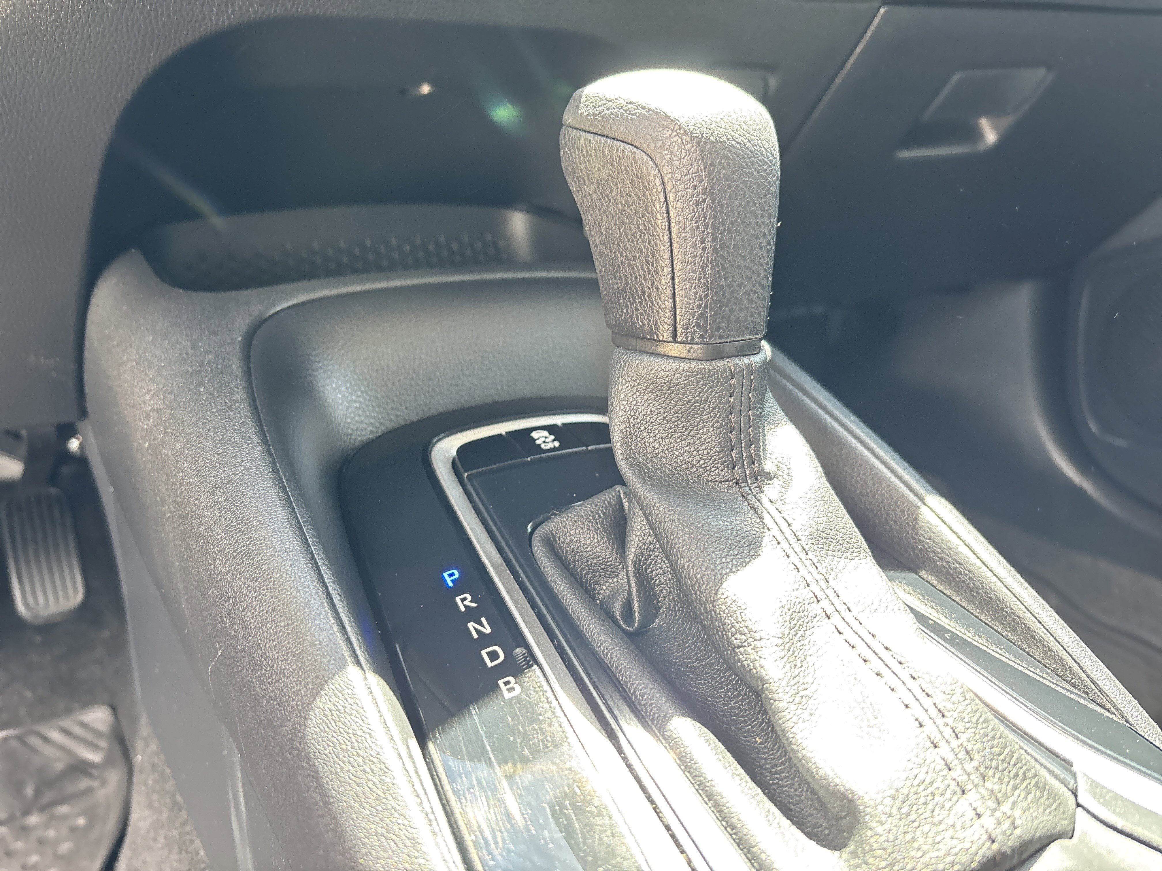 Used 2023 Toyota Corolla LE FWD image 25