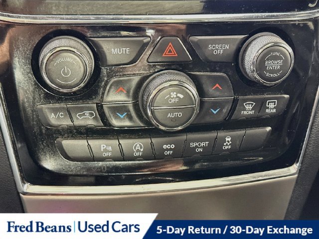 Used 2021 Jeep Grand Cherokee Overland AWD/4WD image 22