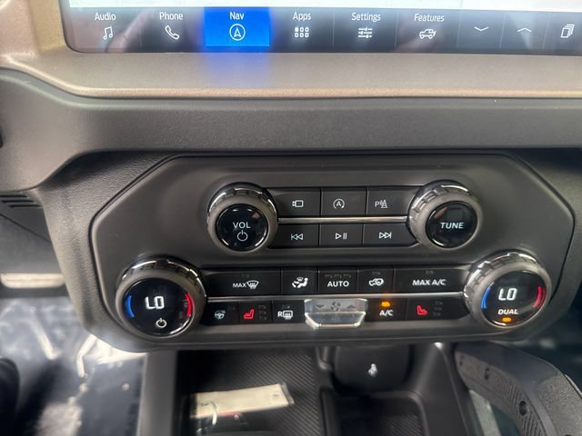 Used 2025 Ford Bronco Outer Banks w/ Sasquatch Package AWD/4WD image 15