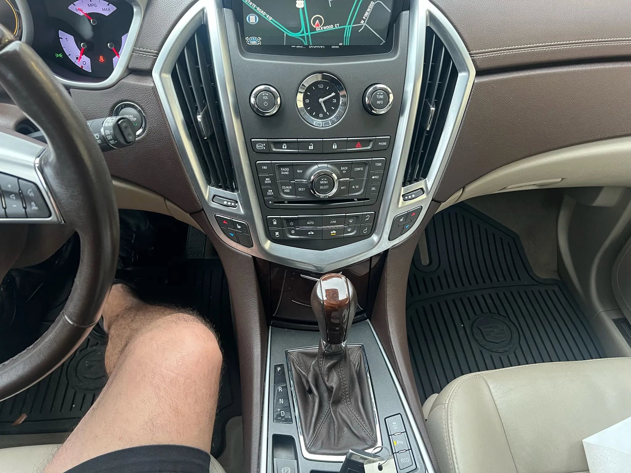 Used 2012 Cadillac SRX Luxury FWD image 13