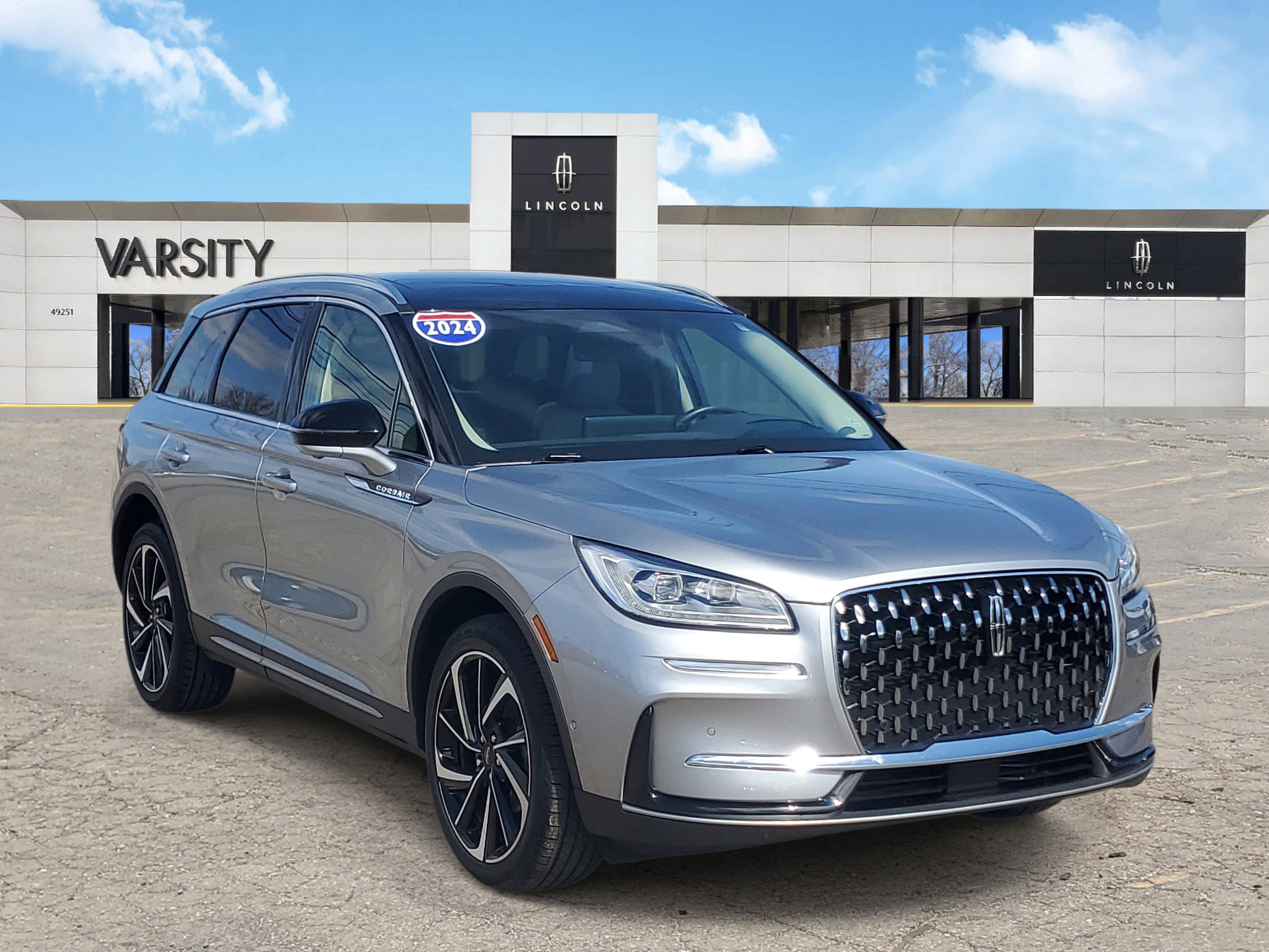 Certified 2024 Lincoln Corsair Reserve w/ Equipment Group 202A AWD/4WD image 1