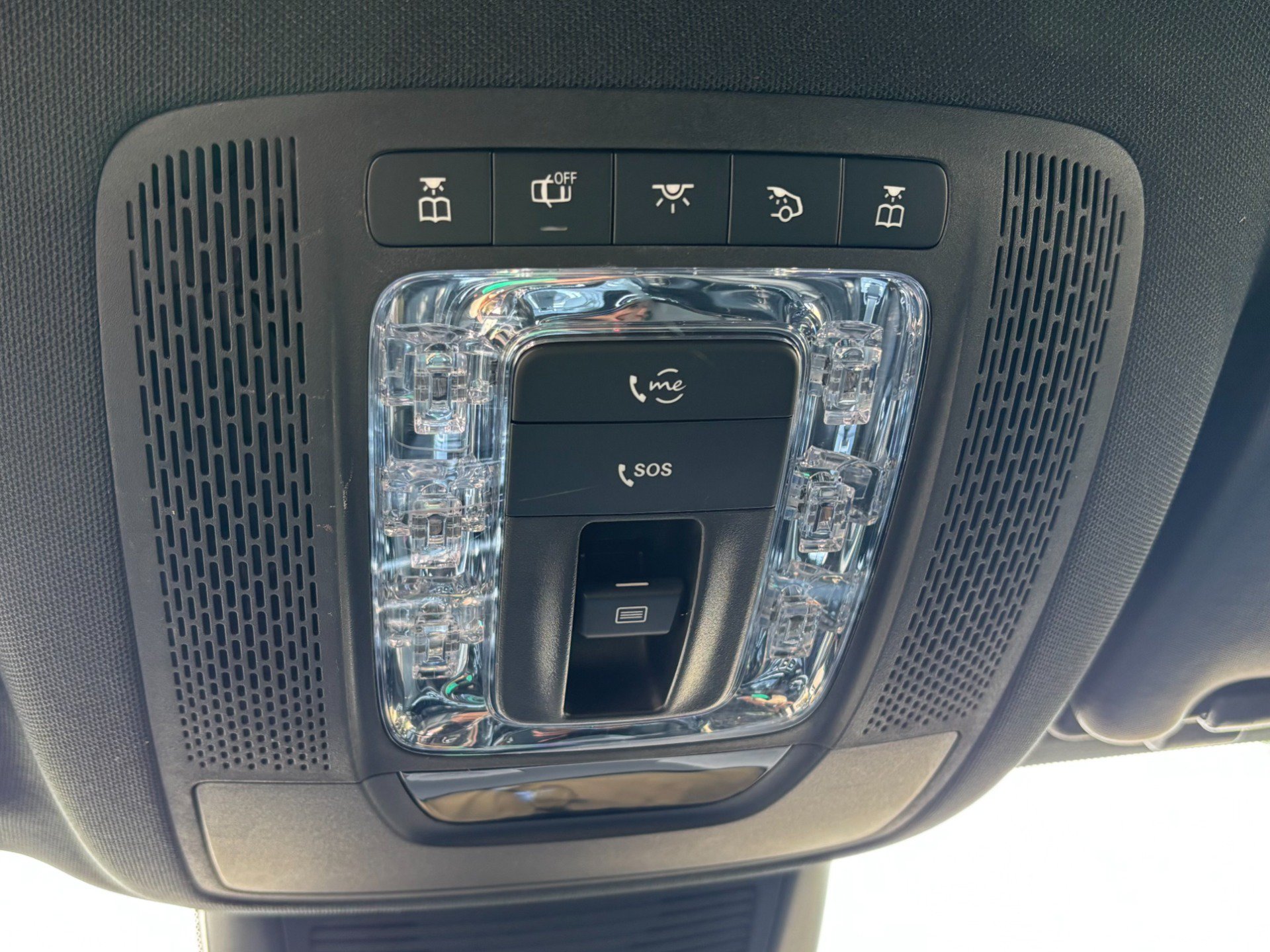 Used 2020 Mercedes-Benz GLS 450 4MATIC image 43