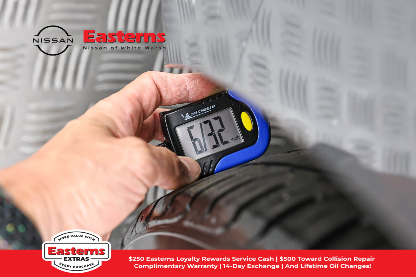 Used 2023 Nissan Sentra SR w/ Midnight Edition Package FWD image 28