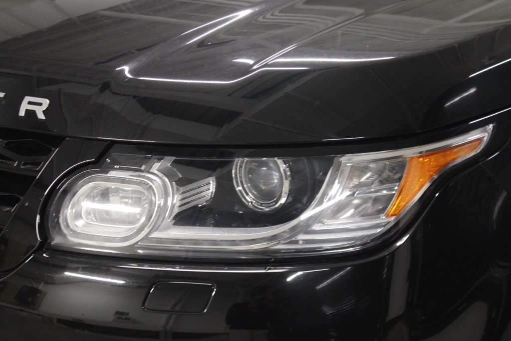 Used 2015 Land Rover Range Rover Sport Supercharged image 9