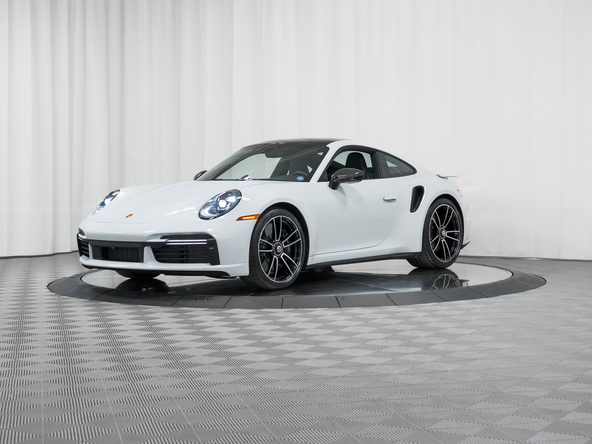 Certified 2023 Porsche 911 Turbo S AWD/4WD image 36