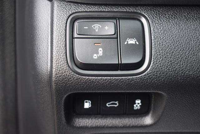 Used 2020 Kia Optima SX FWD image 25