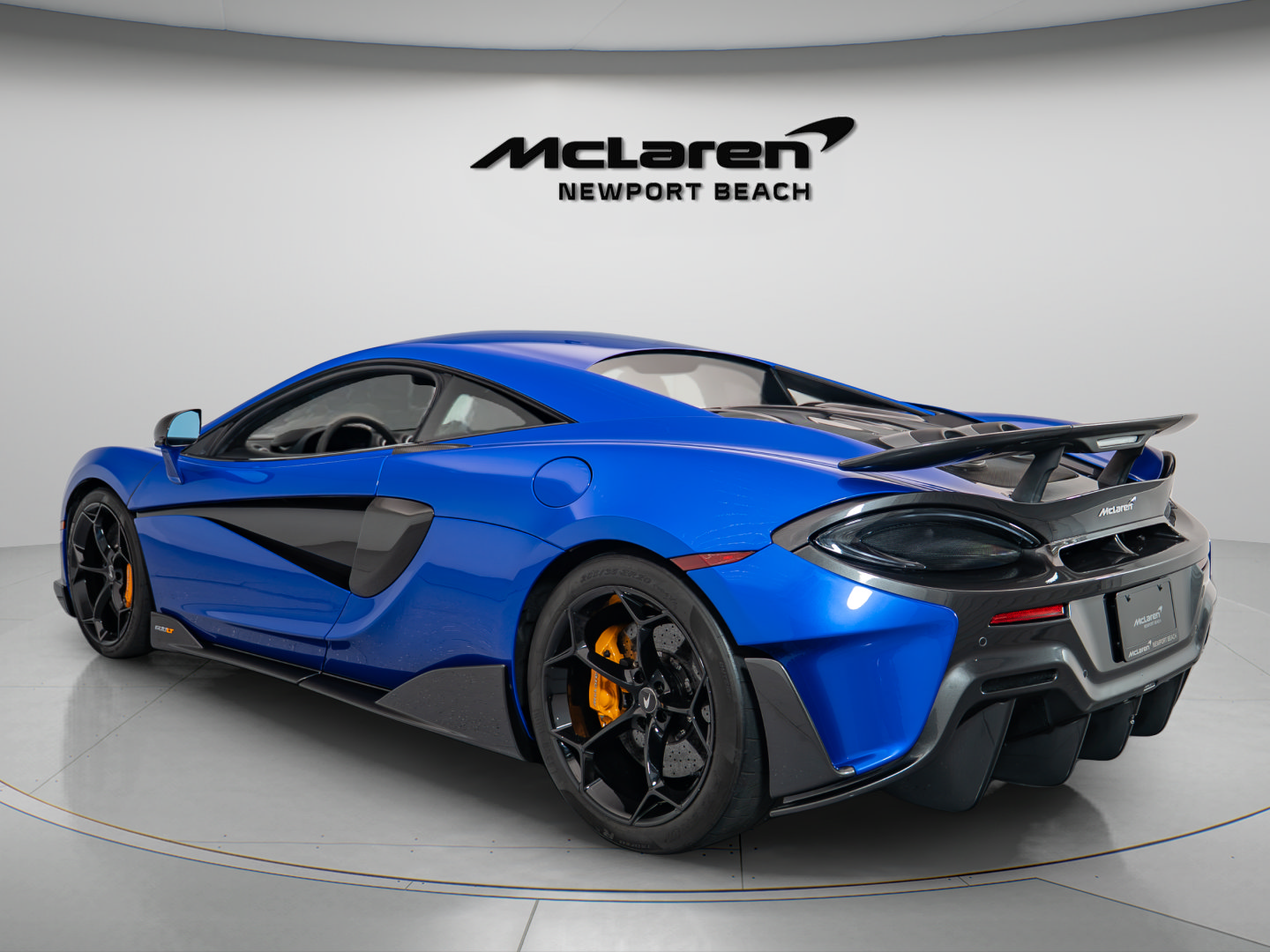 Used 2019 McLaren 600LT RWD image 4