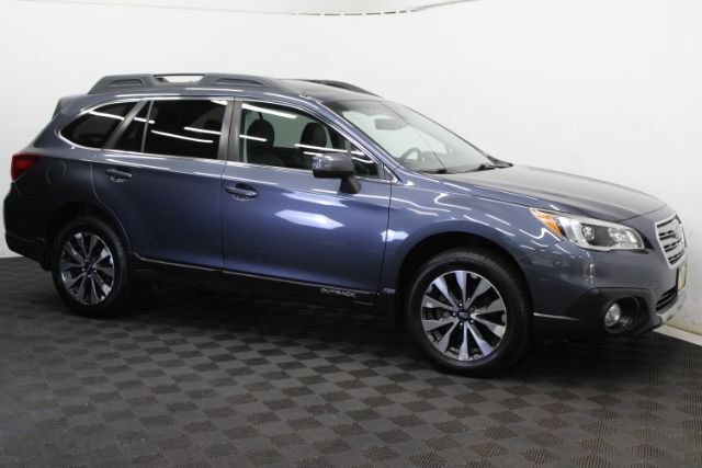 Used 2017 Subaru Outback 2.5i Limited AWD/4WD image 4