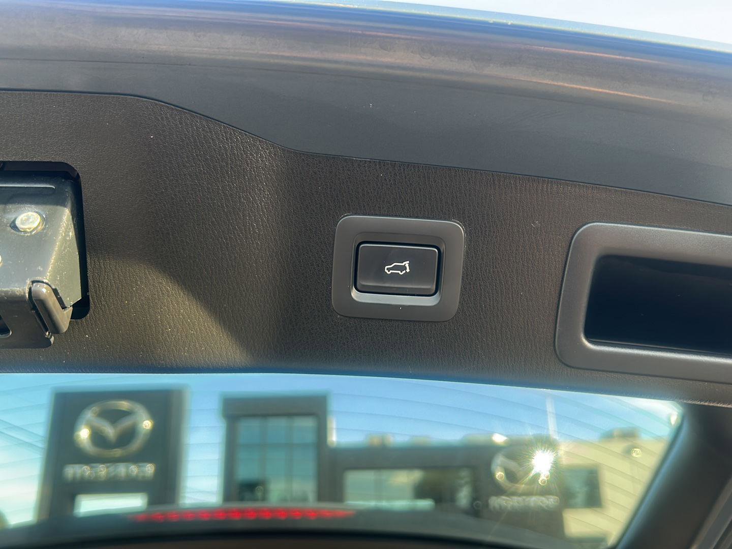 Used 2023 MAZDA CX-5 Carbon Edition image 47