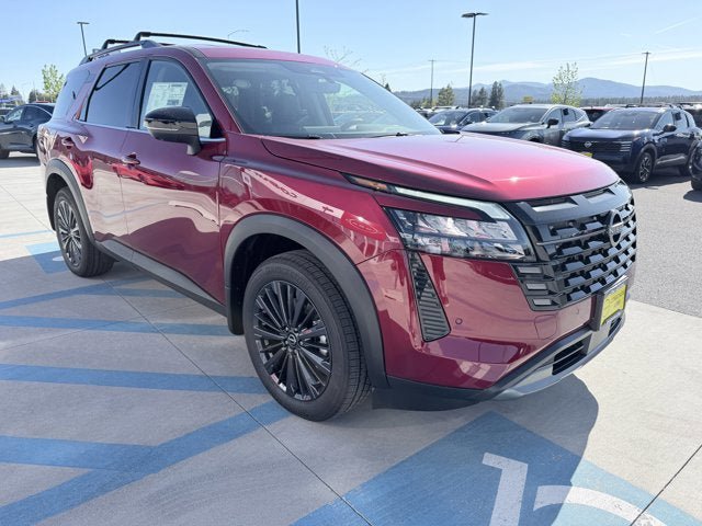 New 2026 Nissan Pathfinder SL AWD/4WD image 3