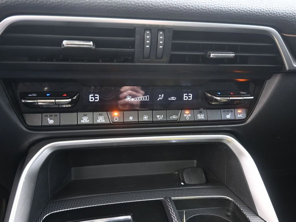 Used 2024 MAZDA CX-90 3.3 Turbo w/ Premium Package image 12