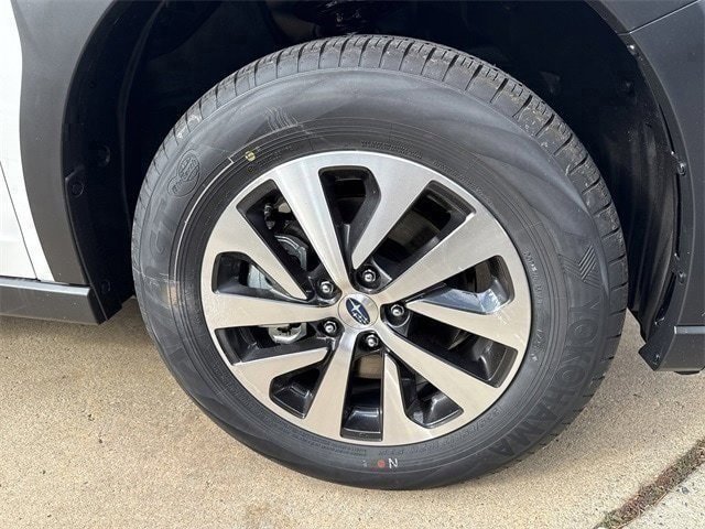 New 2025 Subaru Outback Premium image 18