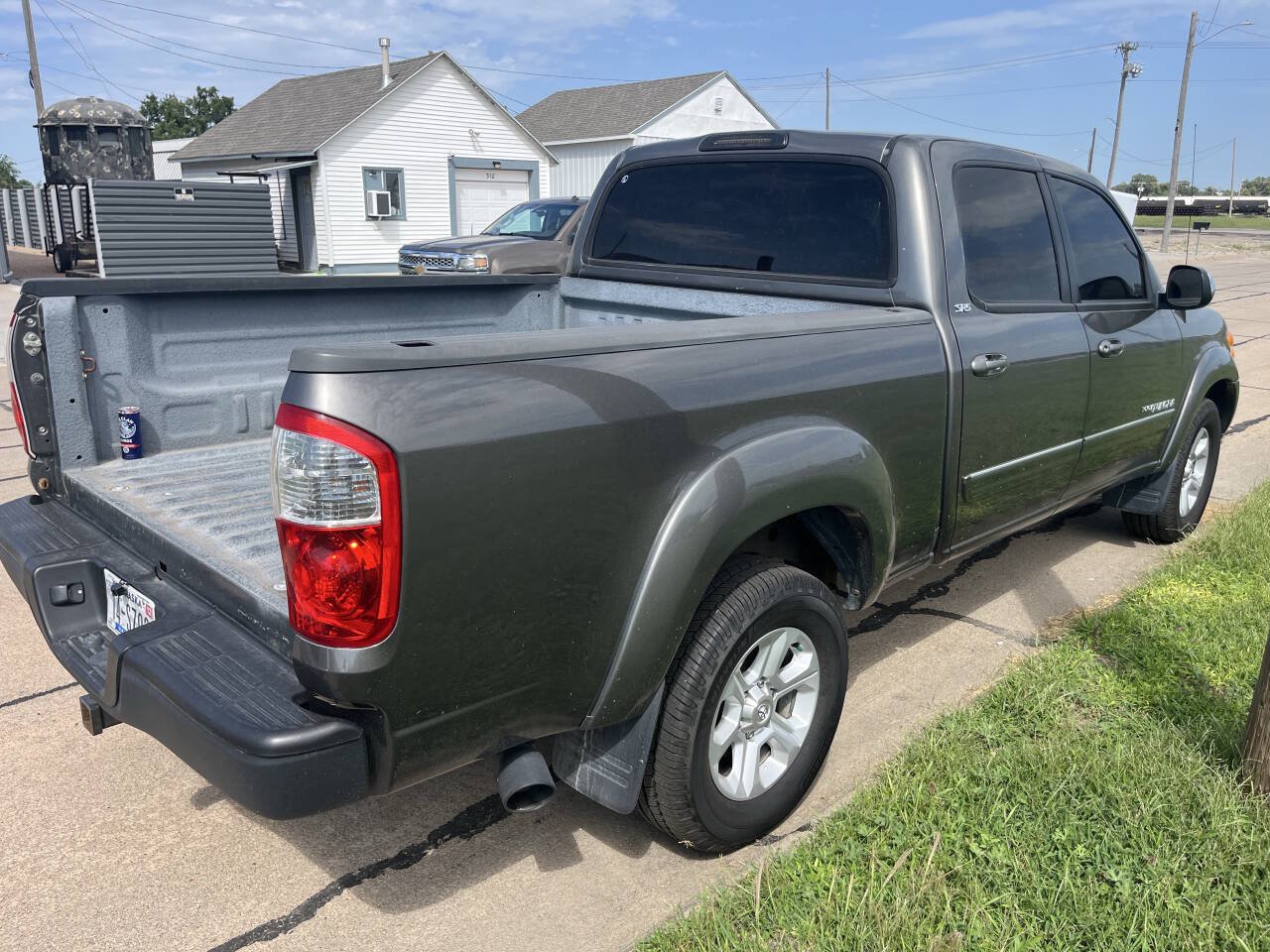 Used 2004 Toyota Tundra SR5 AWD/4WD image 7