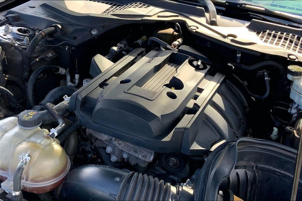 Used 2016 Ford Mustang Premium image 31