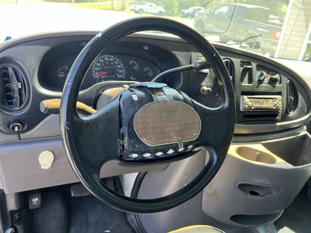 Used 1998 Ford E-250 and Econoline 250 image 14