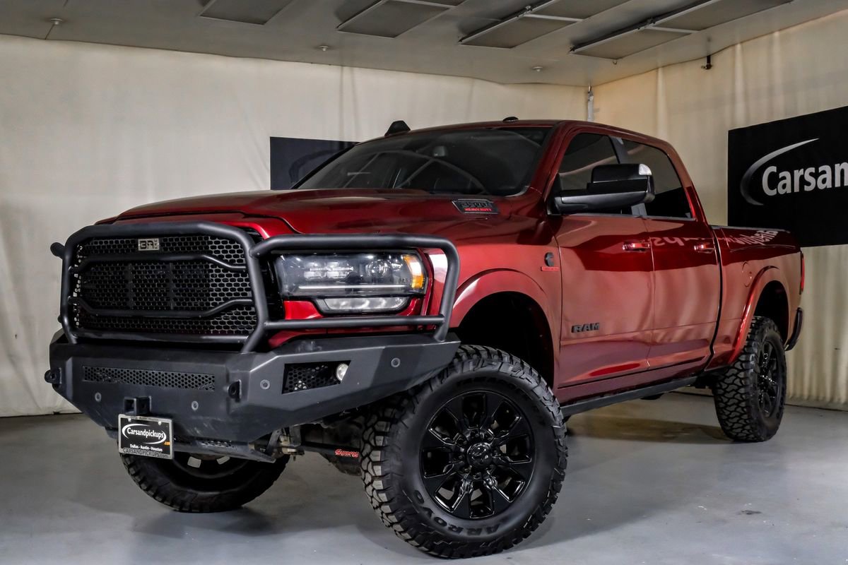 Used 2022 RAM 2500 Limited w/ Night Edition AWD/4WD image 4