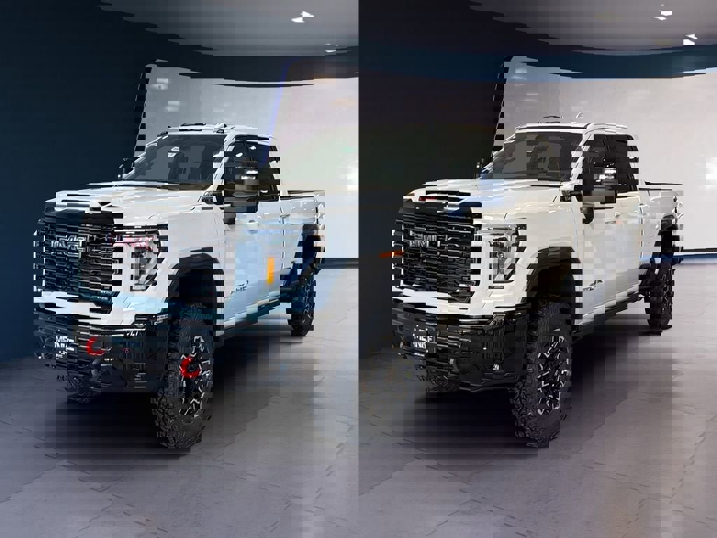 New 2026 GMC Sierra 2500 AT4X image 3