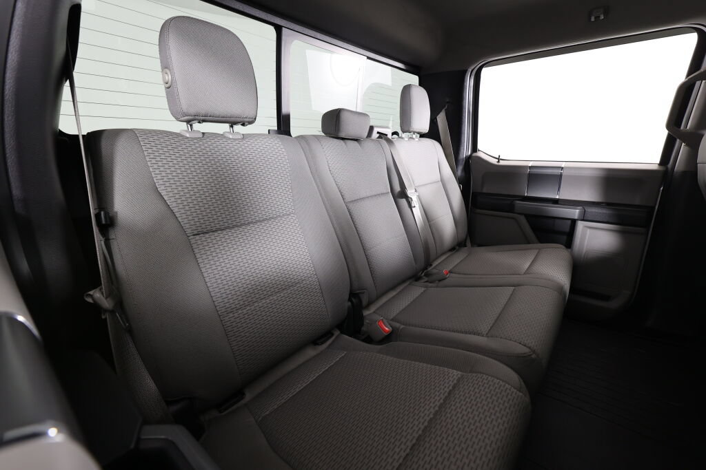 Used 2016 Ford F150 XLT w/ Equipment Group 302A Luxury AWD/4WD image 20