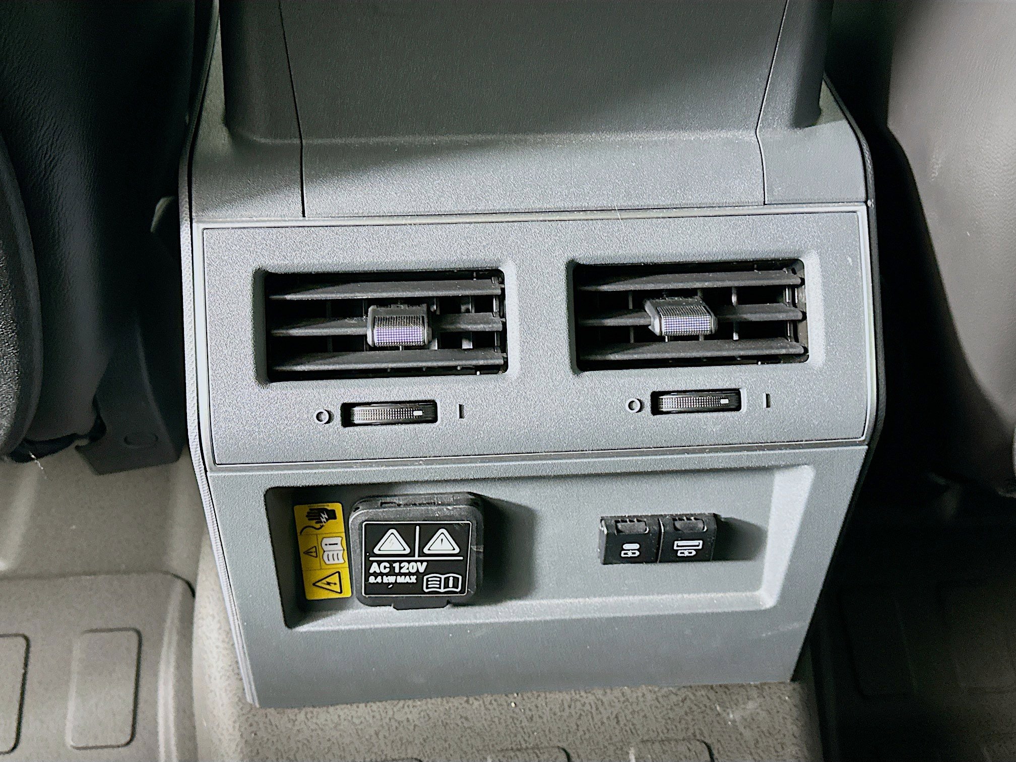 Used 2024 INEOS Grenadier image 37