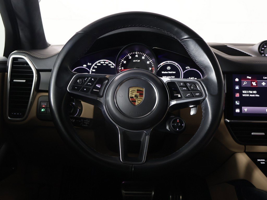 Used 2022 Porsche Cayenne GTS image 39