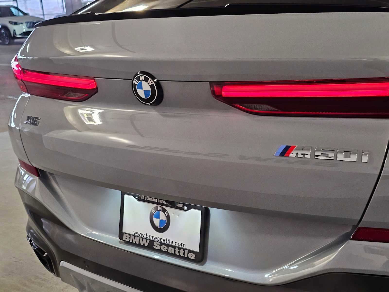 New 2026 BMW X6 M60i AWD/4WD image 7