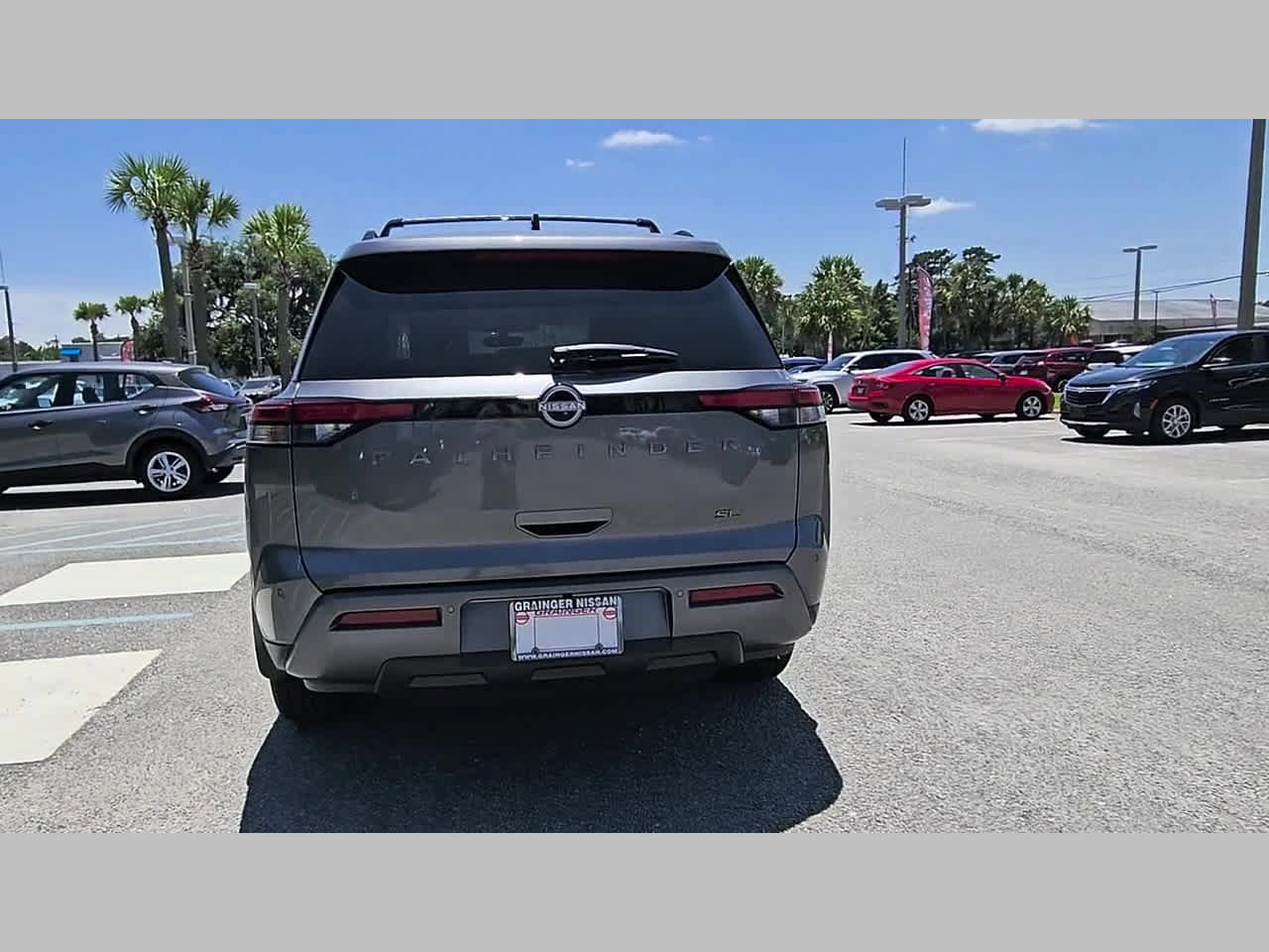 New 2026 Nissan Pathfinder SL FWD image 31