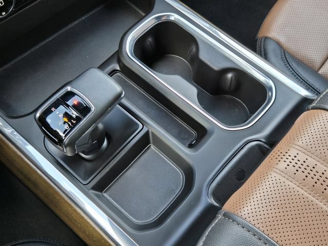 Used 2025 Chevrolet Silverado 1500 High Country AWD/4WD image 22