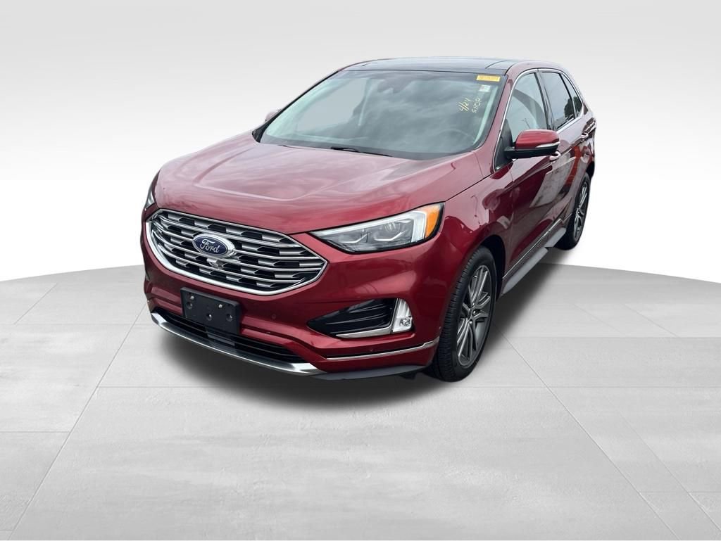 Used 2019 Ford Edge Titanium w/ Equipment Group 301A FWD image 8
