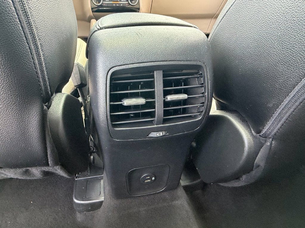 Used 2022 Ford Escape SEL FWD image 12