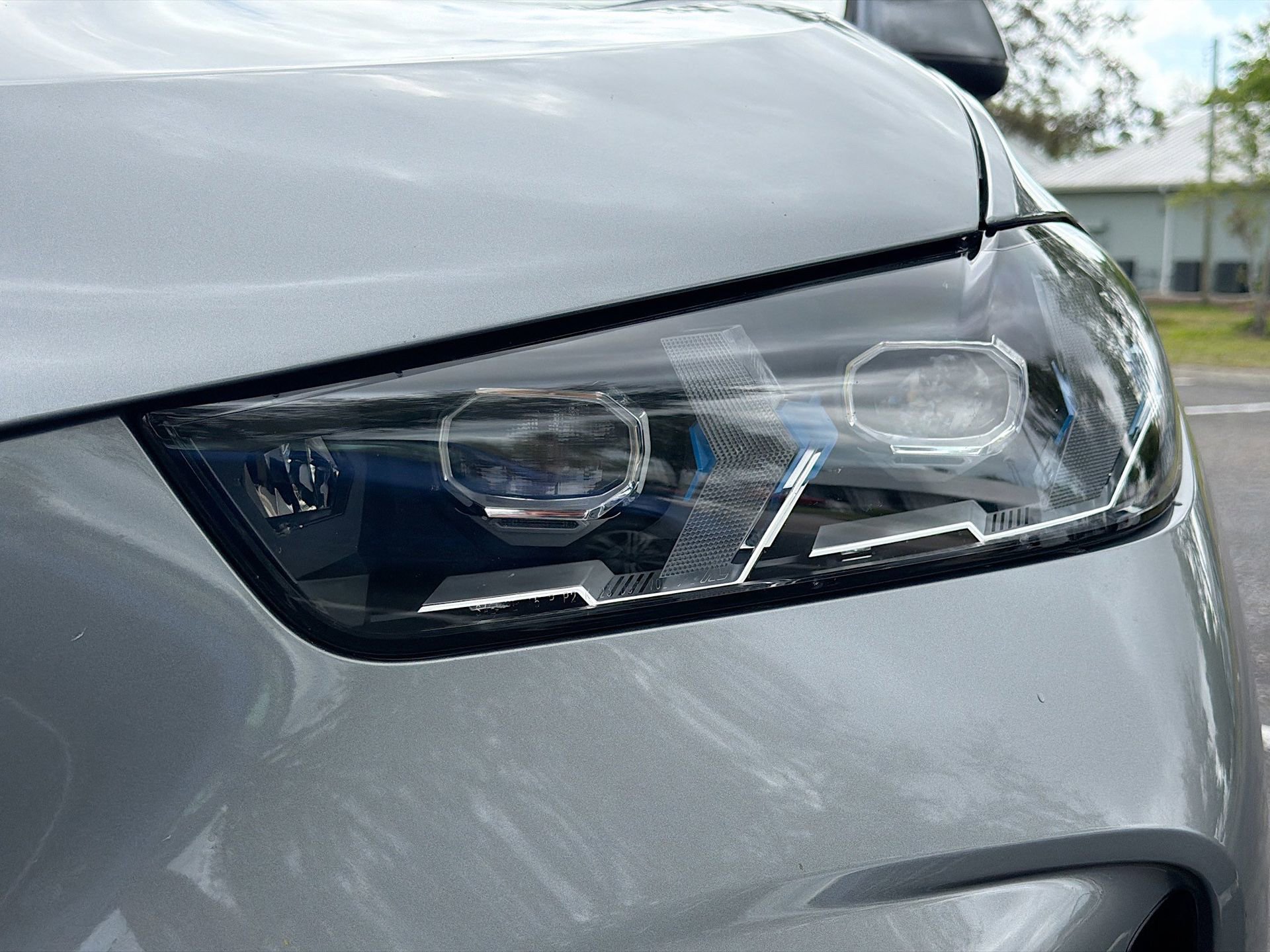 Certified 2025 BMW X5 xDrive50e image 10