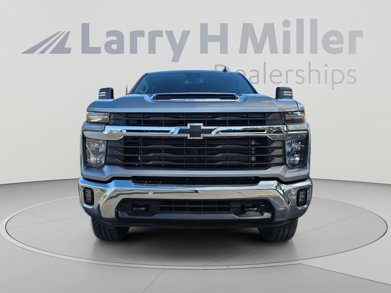 Used 2026 Chevrolet Silverado 3500 LT w/ Safety Package AWD/4WD image 8