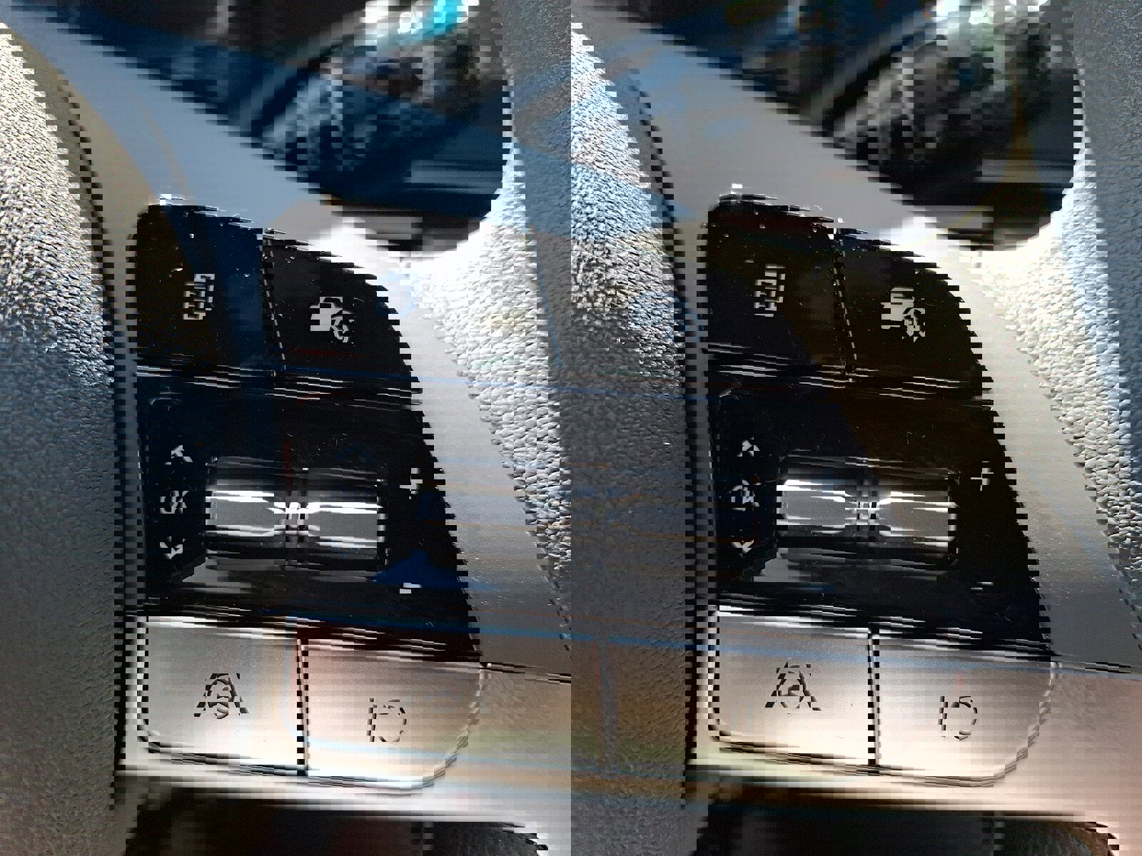 Certified 2025 Hyundai Elantra Hybrid w/ Cargo Package FWD image 22