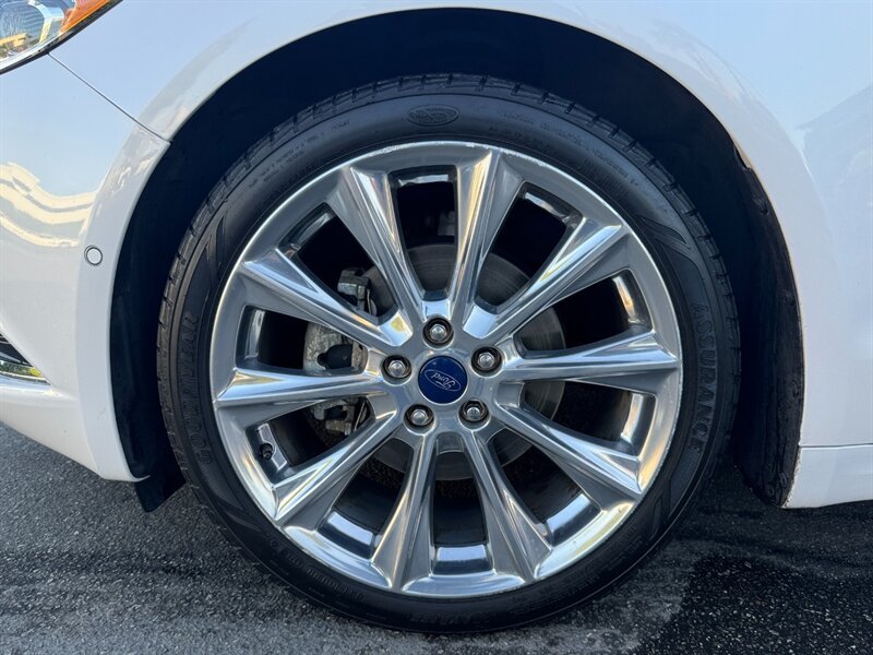 Used 2018 Ford Fusion Platinum FWD image 6
