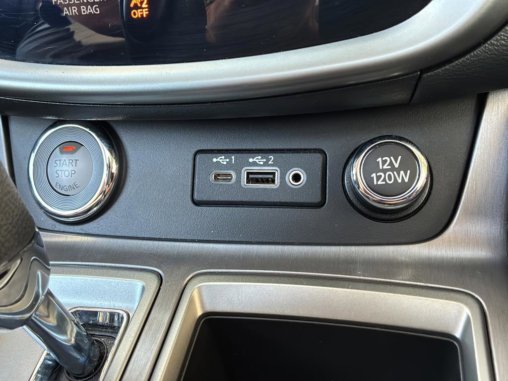 Used 2024 Nissan Murano SL image 10