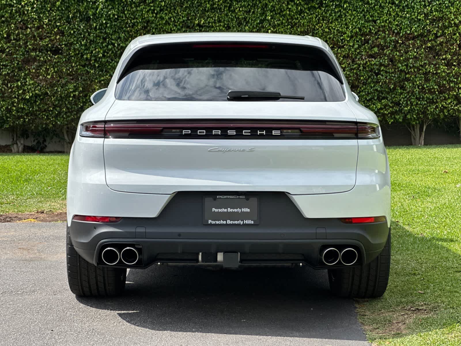 New 2026 Porsche Cayenne S AWD/4WD image 4