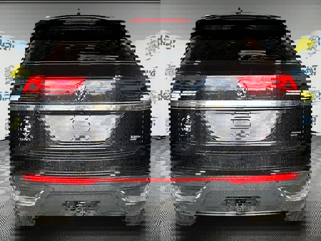 Used 2022 Volkswagen Atlas Cross Sport SE image 4