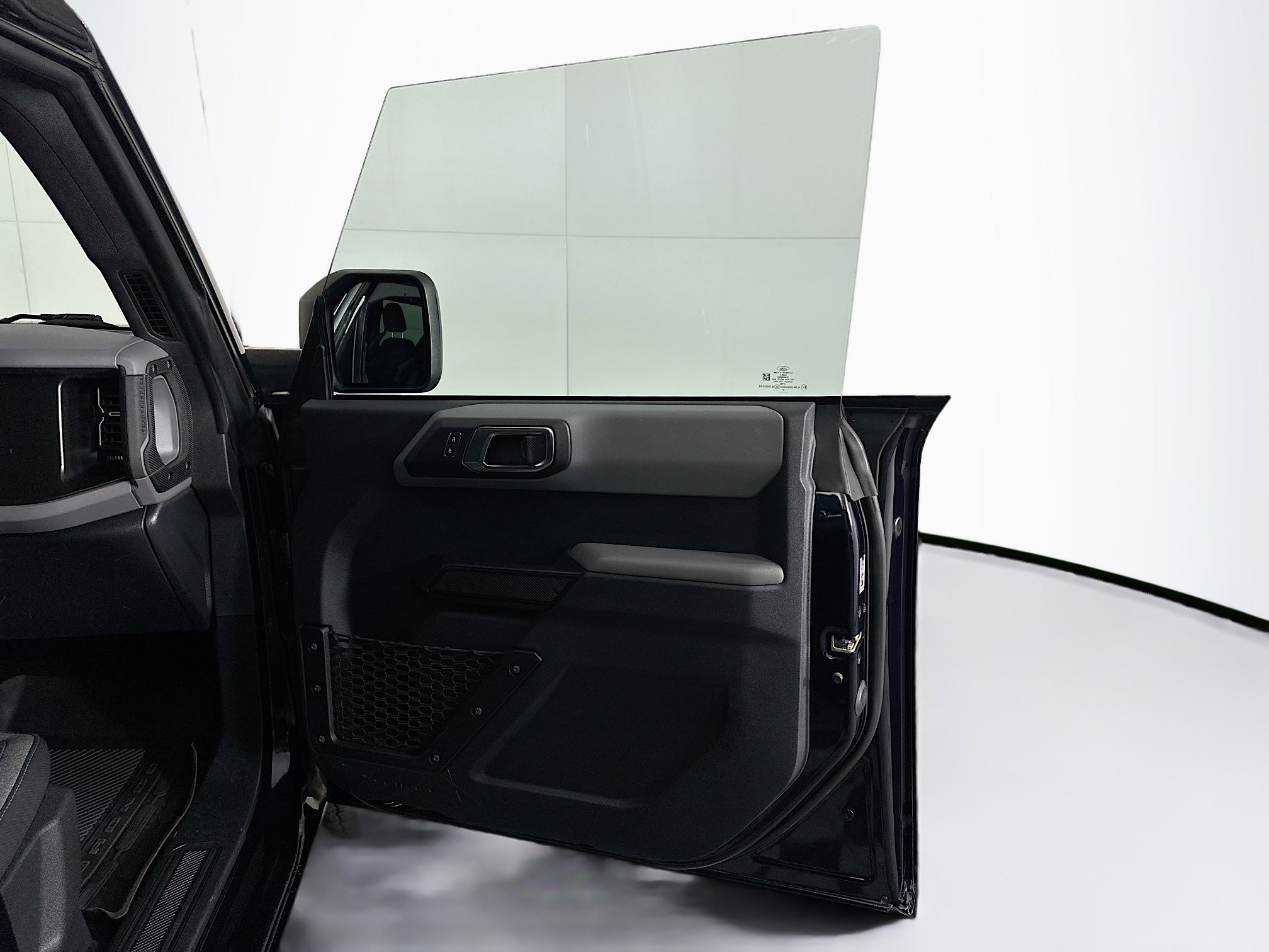 Used 2021 Ford Bronco Big Bend image 32