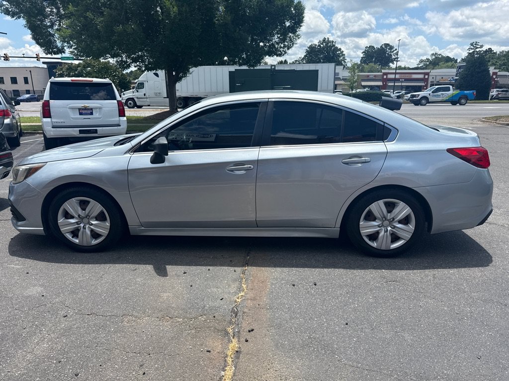 Used 2019 Subaru Legacy 2.5i AWD/4WD image 8