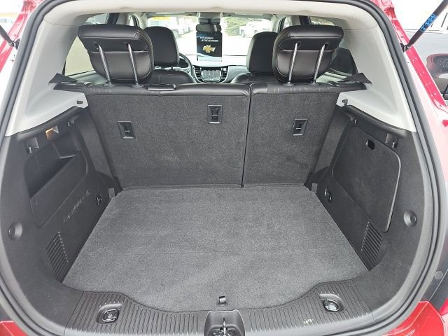 Used 2018 Chevrolet Trax LT w/ Driver Confidence Package image 9