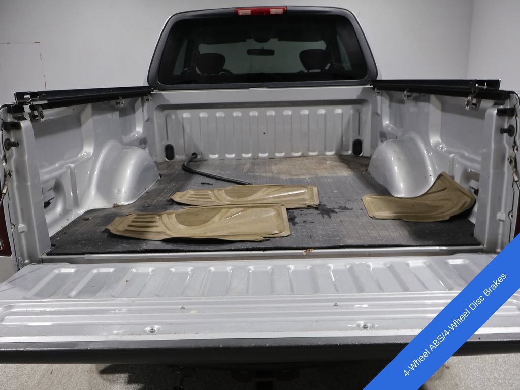Used 2003 Ford F150 XLT AWD/4WD image 4