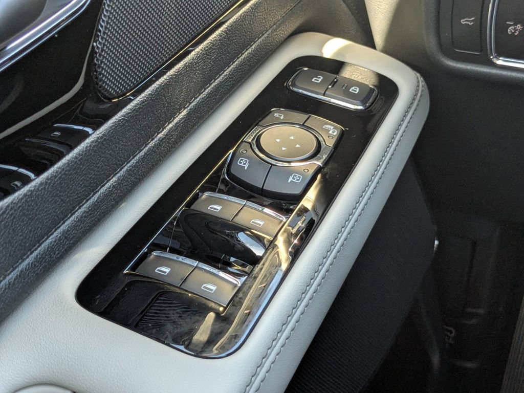 New 2026 Lincoln Aviator 2WD image 27