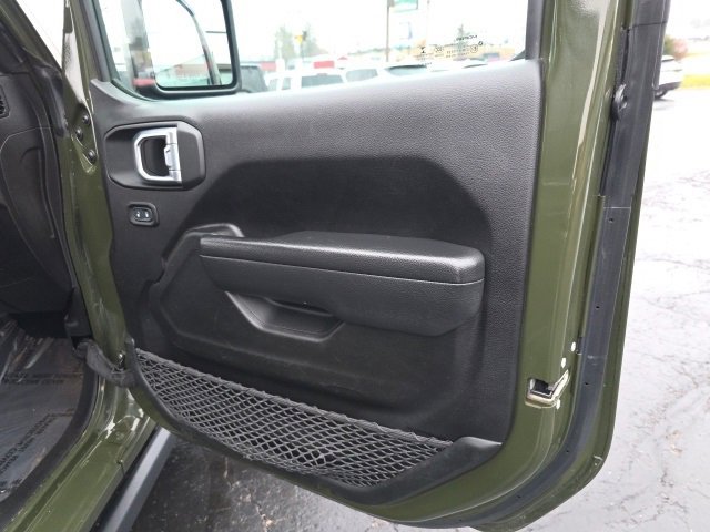 Used 2022 Jeep Gladiator Rubicon w/ LED Lighting Group image 39