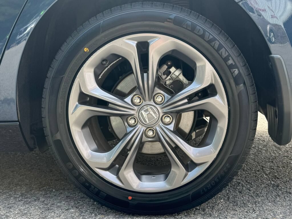 Used 2023 Honda Accord EX-L image 11